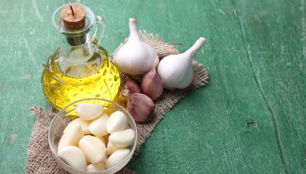 Garlic for Back Pain: Does it Really Work?